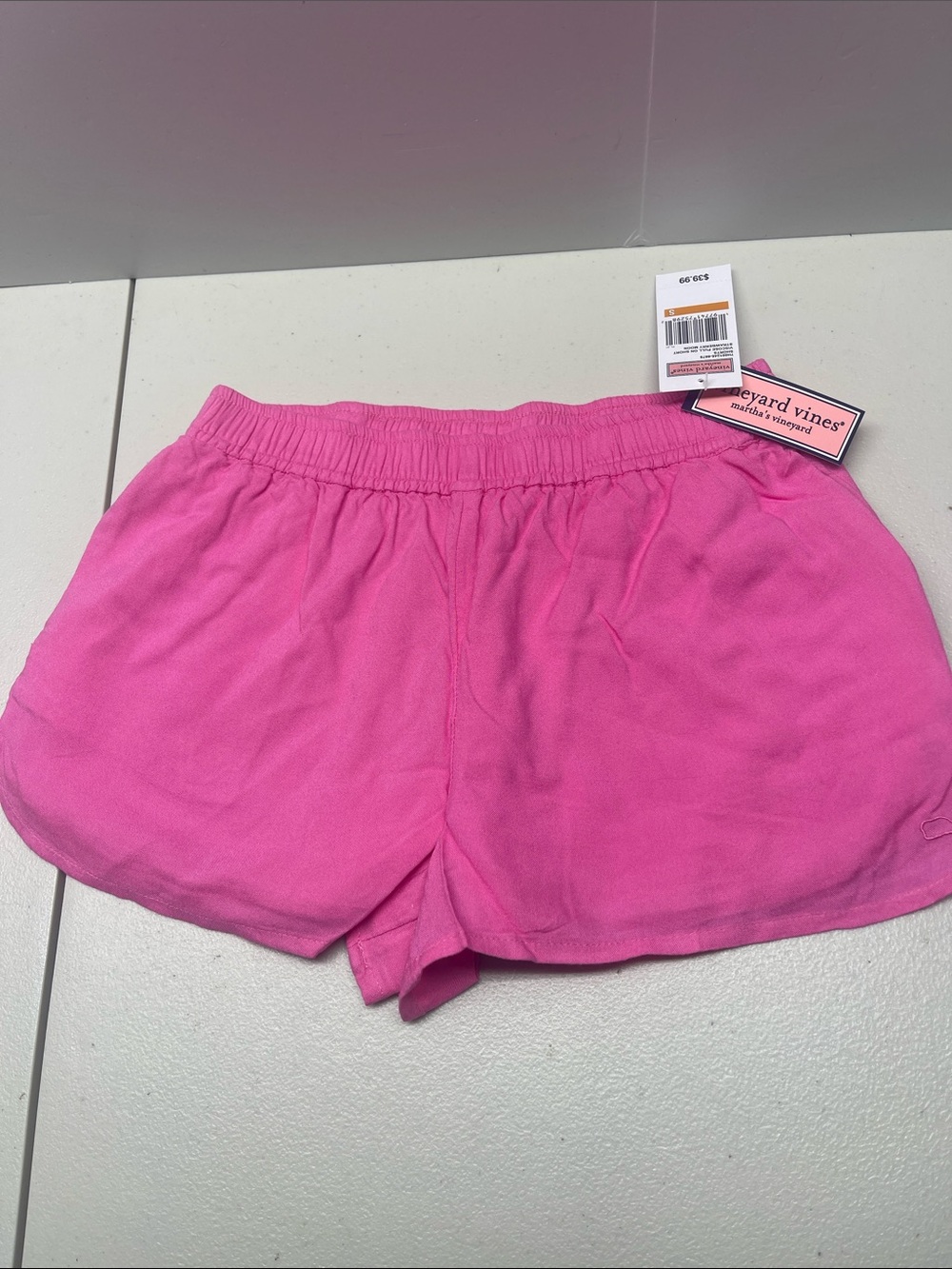 Vineyard Vines Kids Pink Elastic Waist Shorts. NWT